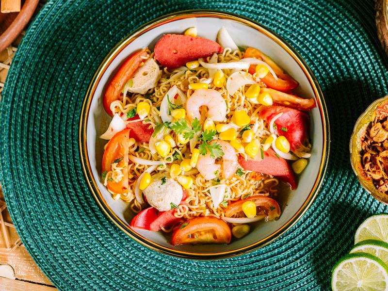 Kerabu maggi Thai